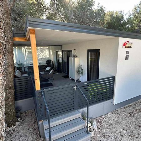 Oremore - Premium Mobile Home - Oaza Mira Camping, Drage Exteriör bild