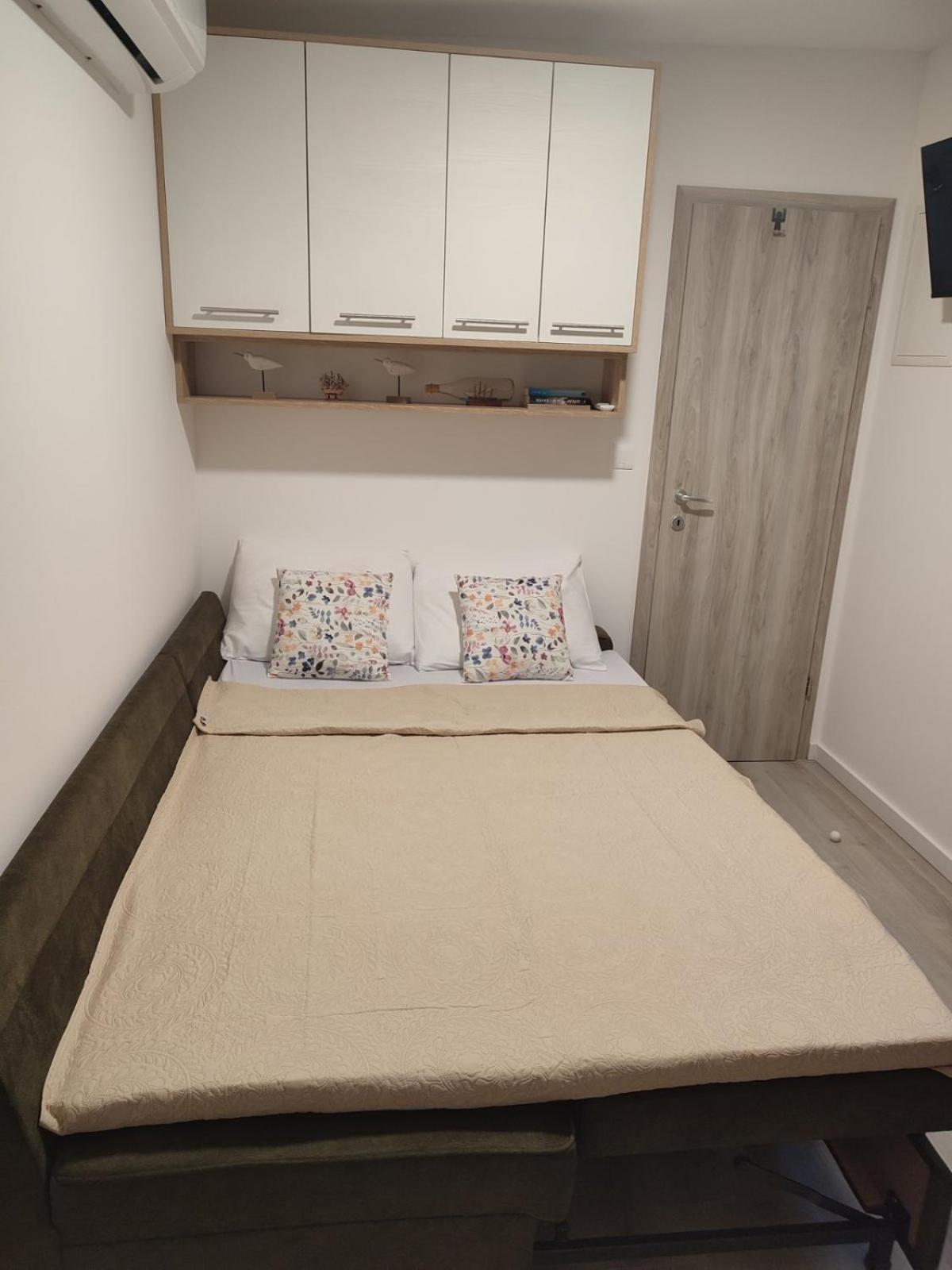 Oremore - Premium Mobile Home - Oaza Mira Camping, Drage Exteriör bild